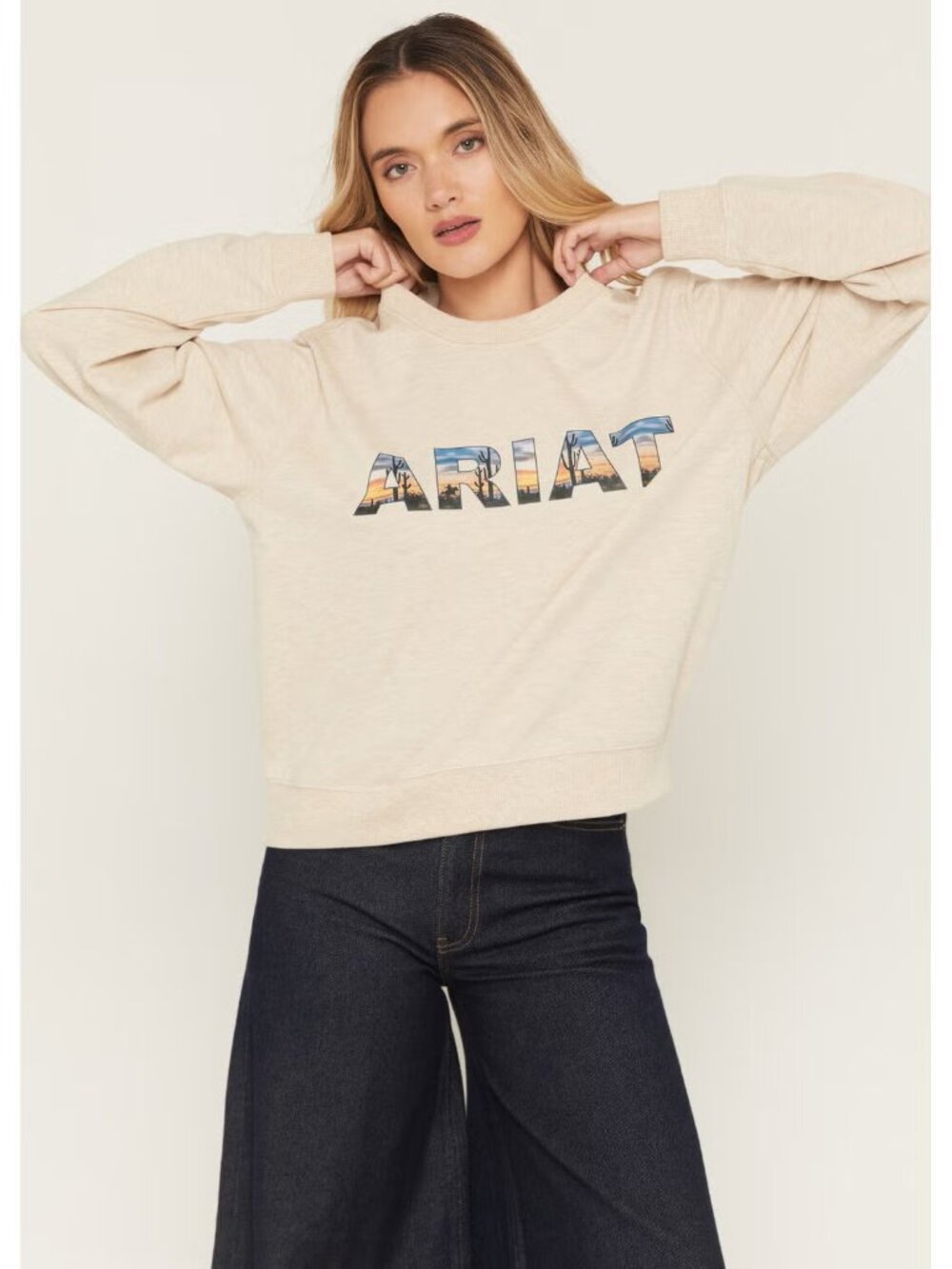 Ariat Beige Logo Hoodie Women’s Pullover Sweatshirt NWOT | W9B16-80